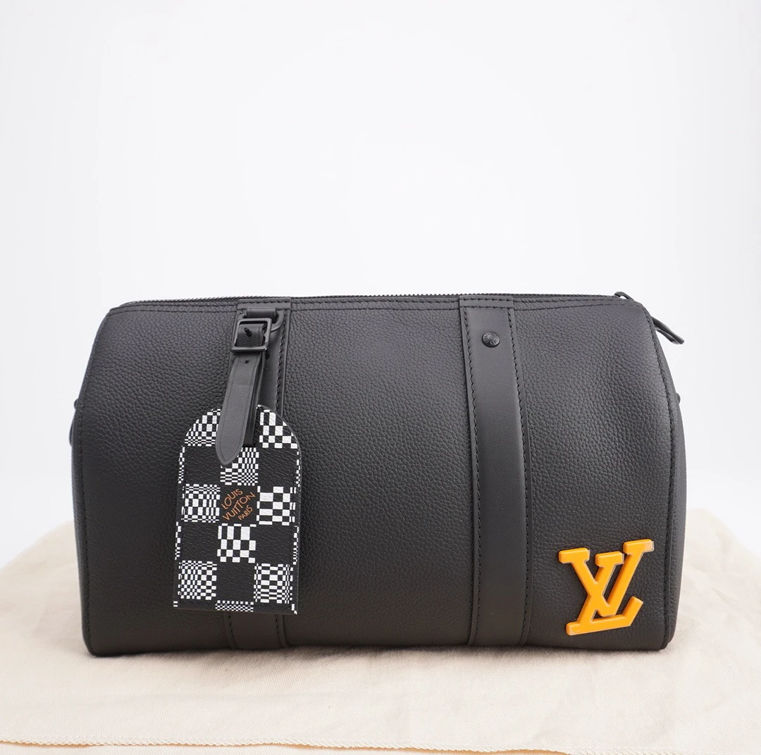 99新 LouisVuitton/路易威登 Keepall City棋盘格肩带单肩包 F966