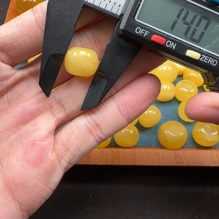 蜜蜡未镶嵌珠宝奇石天然233