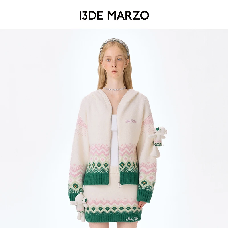 13DE MARZO女士 2025秋季新款冷帽拉链开衫撞色连帽针织毛衣外套