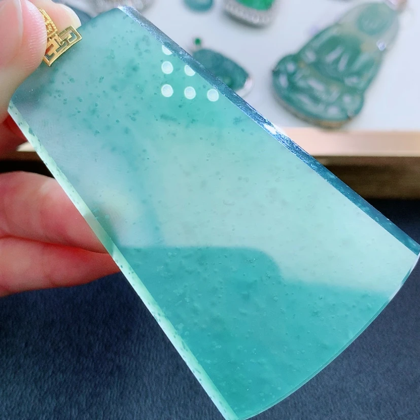 【闪购商品】翡翠颈饰18K金镶嵌翡翠