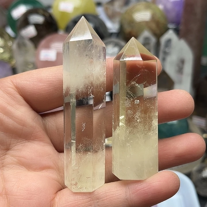 未镶嵌珠宝半成品水晶83克黄水晶柱