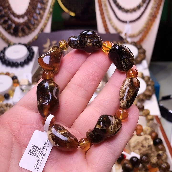 琥珀未镶嵌裸石23克379