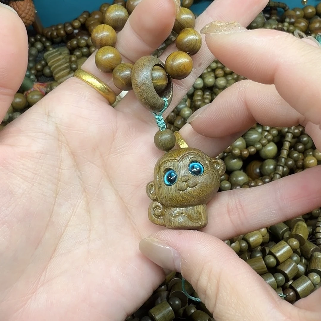 维腊木（绿檀）无事牌