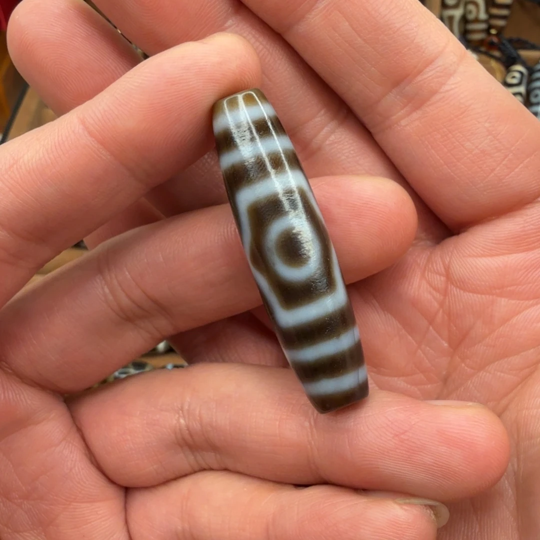 用***6玛瑙/玉髓未镶嵌颈饰