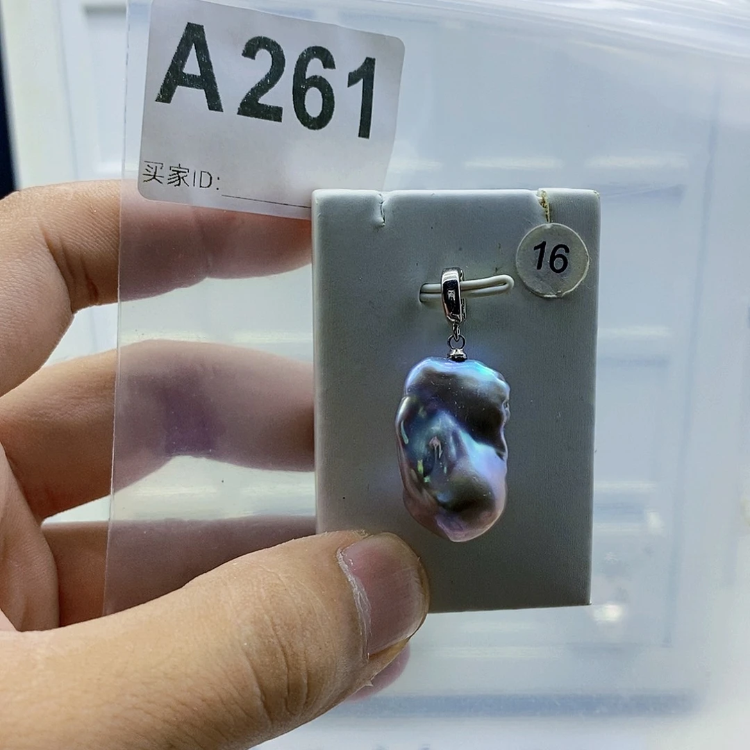 淡水珍珠合金颈饰