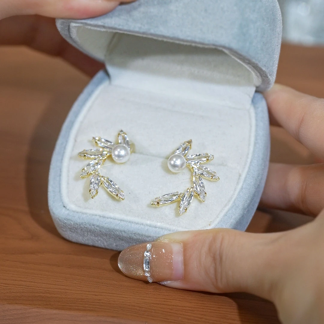 铜合金仿水晶仿珍珠耳饰 10579甜美百搭少女风精致森系植物耳钉