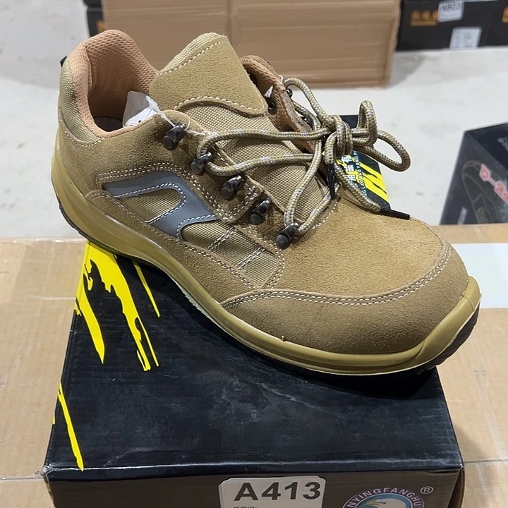 编码413号。41码防砸防刺劳保鞋。