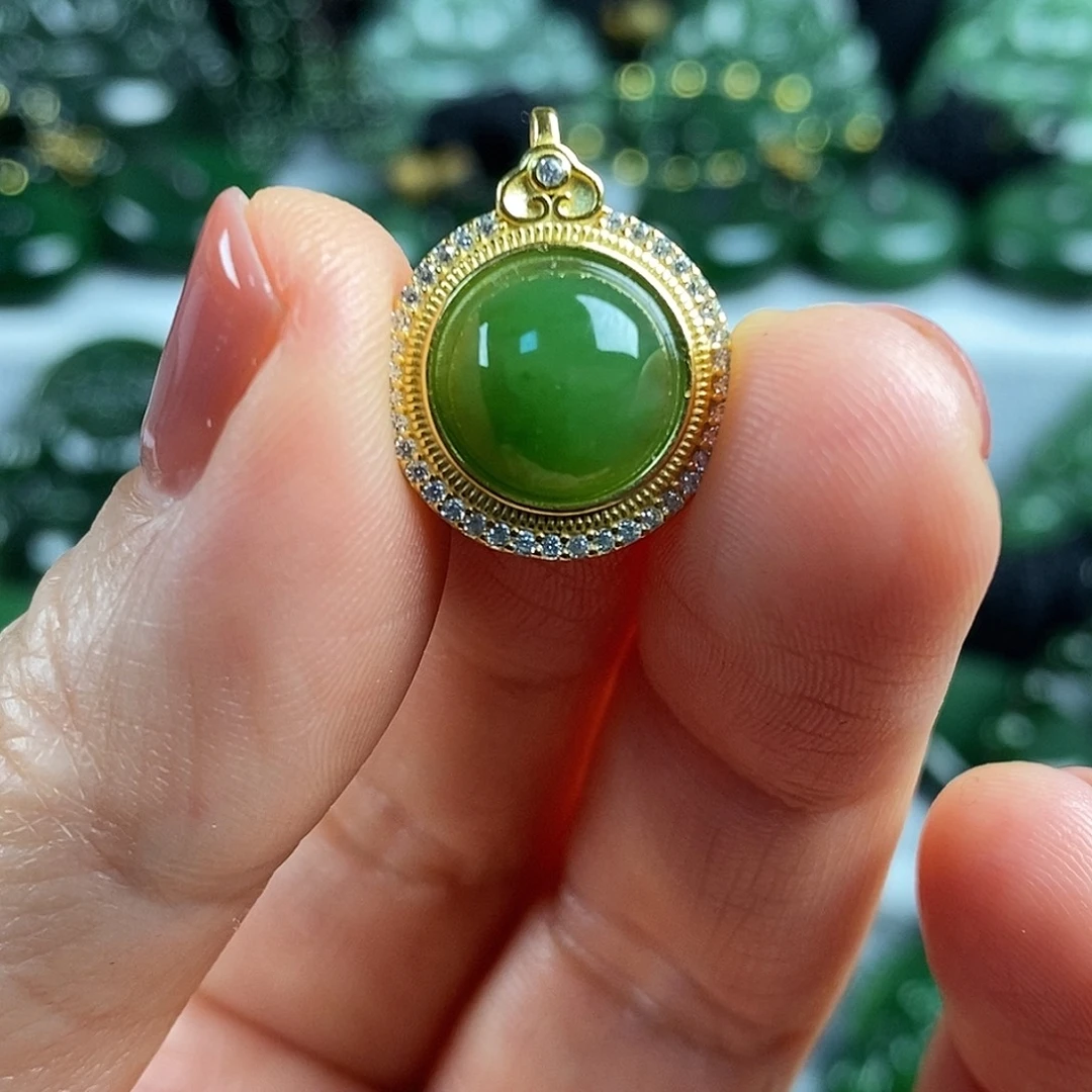 和田玉（碧玉）未镶嵌颈饰