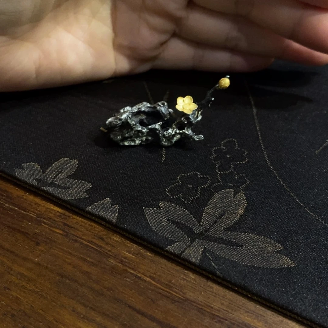 随***?器物。          。