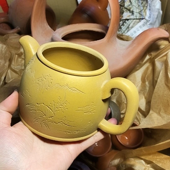 手工制作宜兴紫砂壶