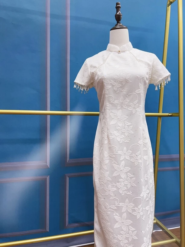 V-2580 白月光 网纱钩花复合 流苏袖夏款年轻款改良旗袍115cm长款