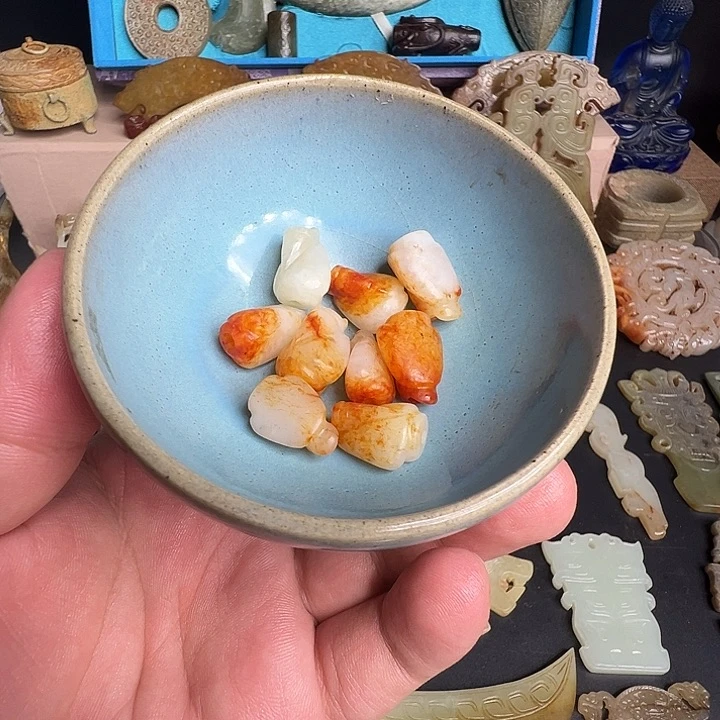 瓷片绍**盏陶瓷摆件与陶瓷制作