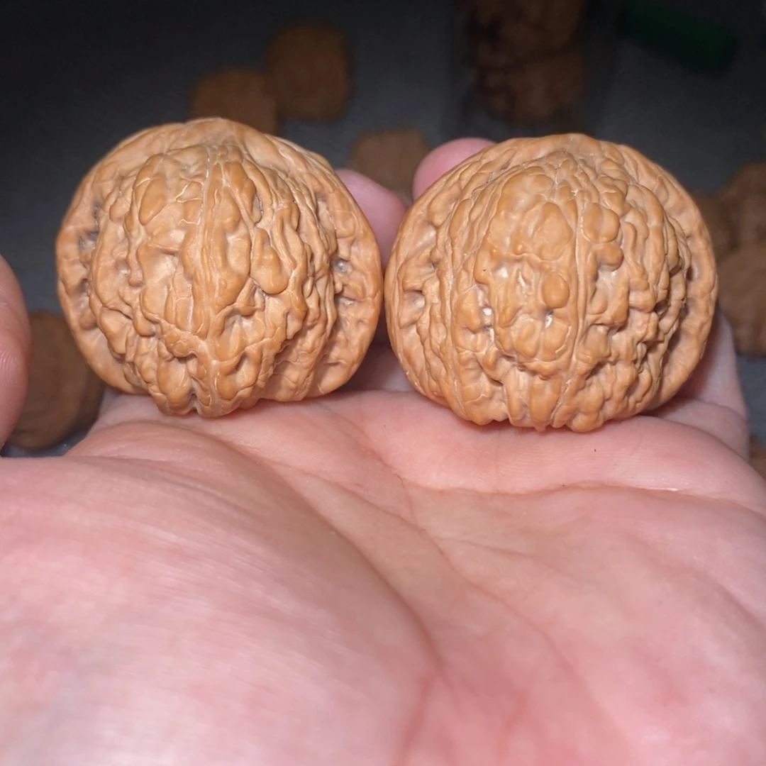 吊坠桃核42泥鳅背