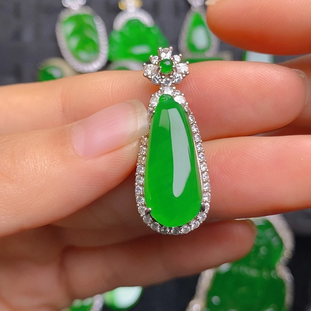 翡翠银S925镶嵌颈饰