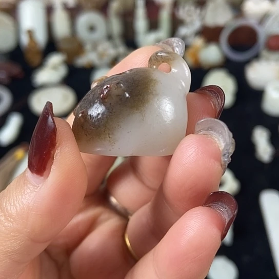 和田玉未镶嵌挂件