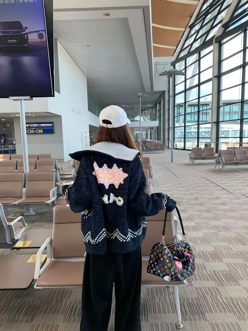 【VBB高奢】 秋季秀场款提花针织毛衣外套