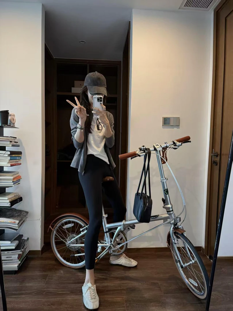 时尚套装两件套2025气质显瘦洋气休闲百搭外穿上衣修身长裤两件套