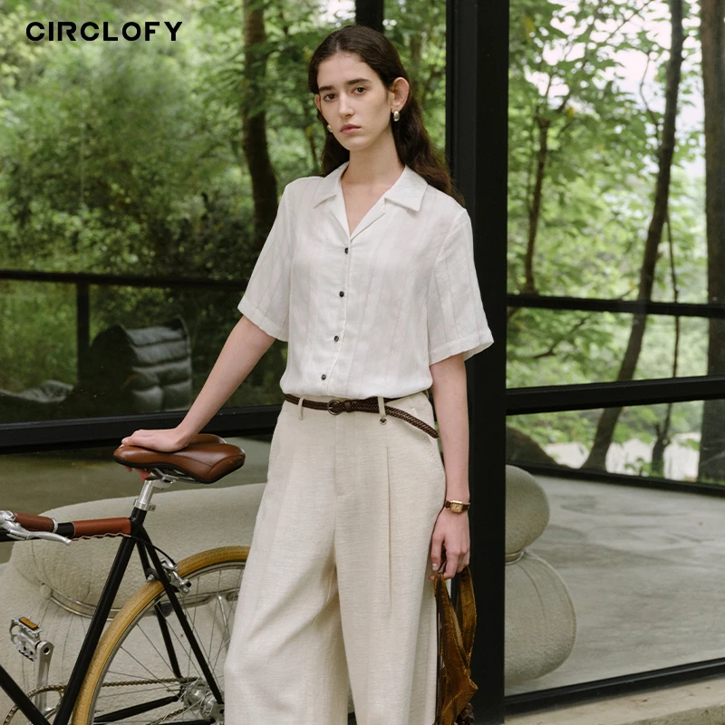 CIRCLOFY瑟夕 古巴领米白色短袖衬衫CIVB173123