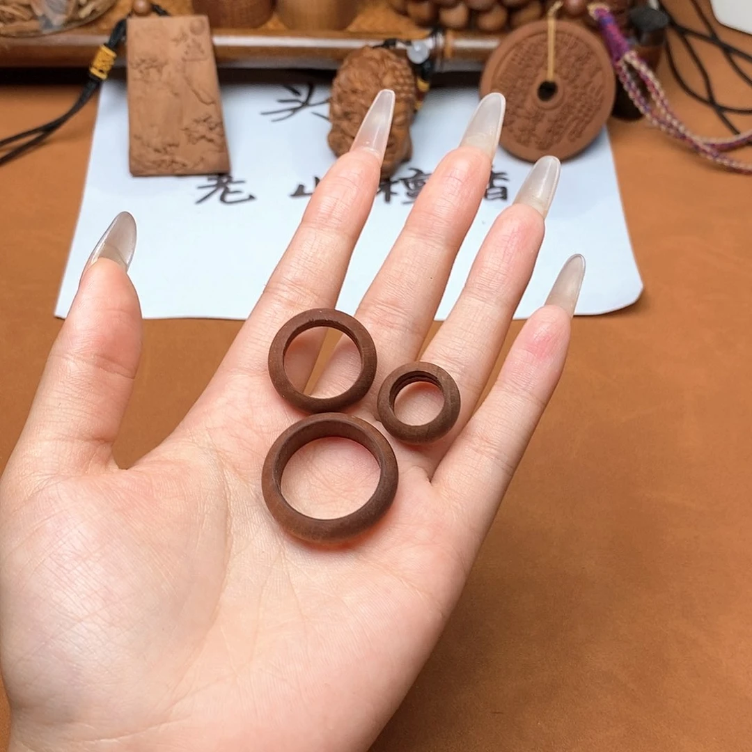檀香木手串/手链戒指三件套（瑕疵）