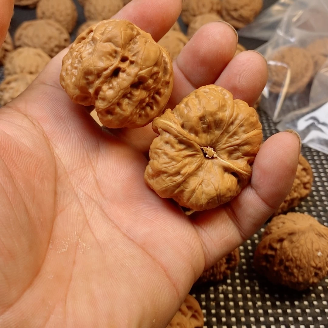 吊坠文玩核桃41蛤蟆头45肚子拍多少算多少