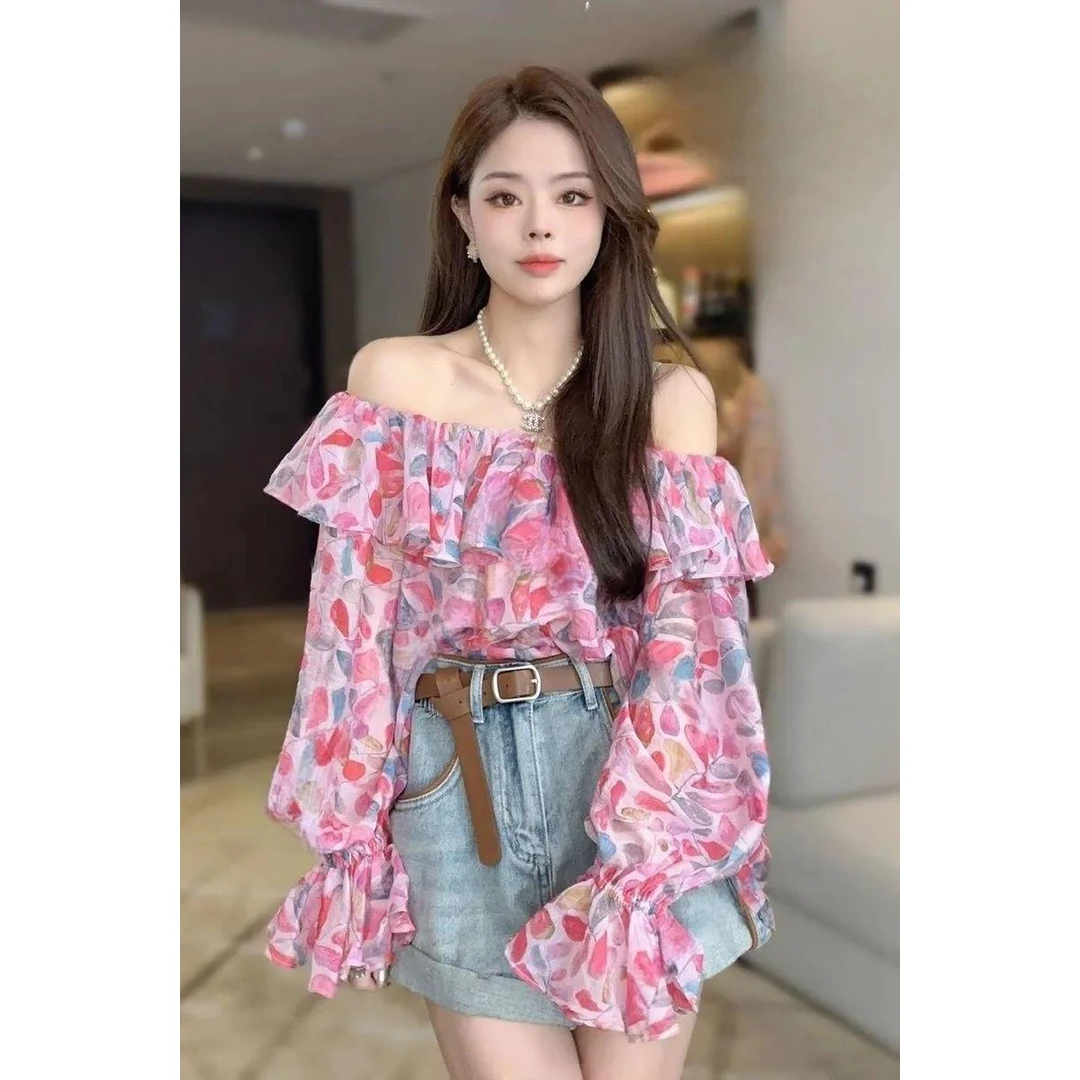 夏季新款减龄小清新一字肩上衣喇叭袖甜辣碎花遮肉宽松衬衫女雪纺