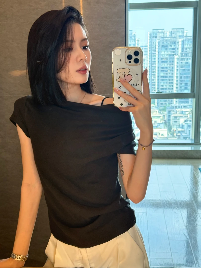 YERUNLU斜肩收腰T恤随性慵懒风气质显瘦百搭短袖一字领上衣女