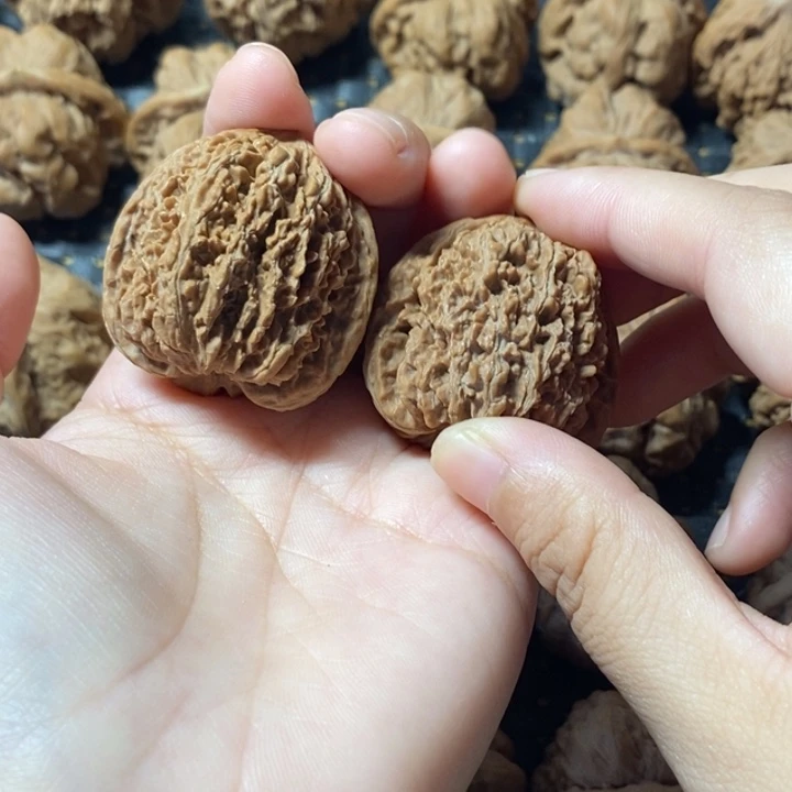 @***风文玩核桃把件137。   37