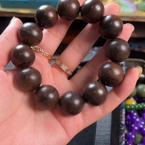吊坠滴血莲花菩提