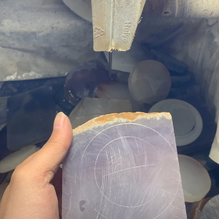 定制玛瑙钟****?玛瑙手镯定制