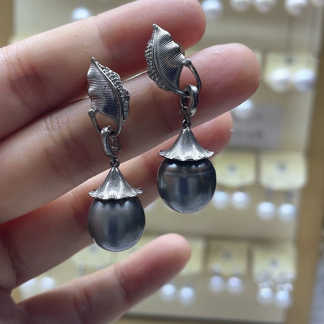 银S925镶嵌海水珍珠耳饰