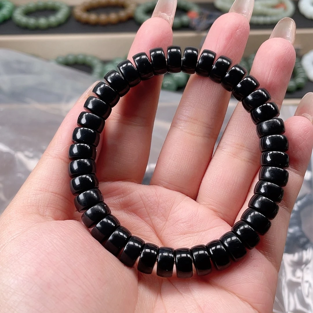 未镶嵌和田玉手链9. 8 新疆料特细