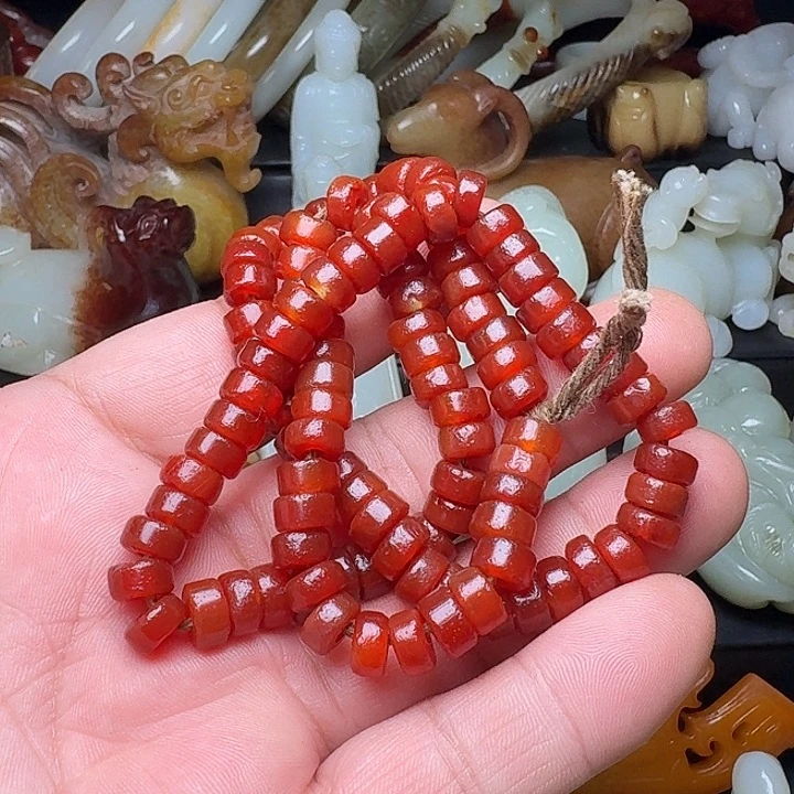 君***儿和田玉未镶嵌挂件