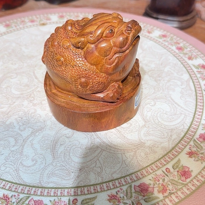 黄花梨/降香黄檀金蟾摆件