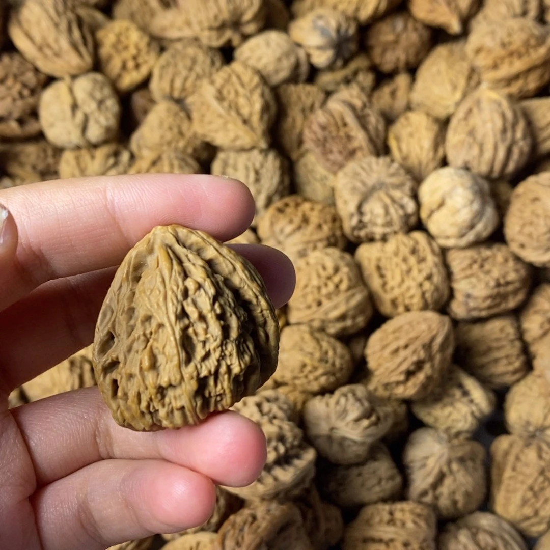 宁***文玩核桃吊坠散货