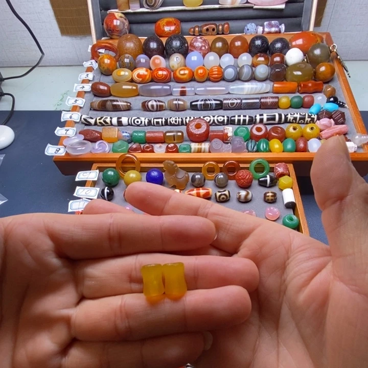 玛瑙/玉髓未镶嵌巴西玛瑙饰品桶珠