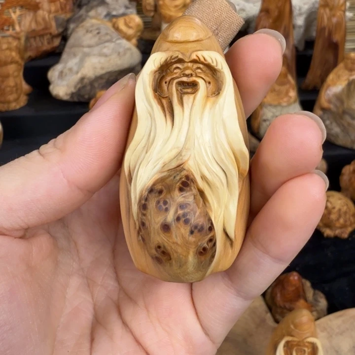 裤***༽柏木（崖柏）手把件