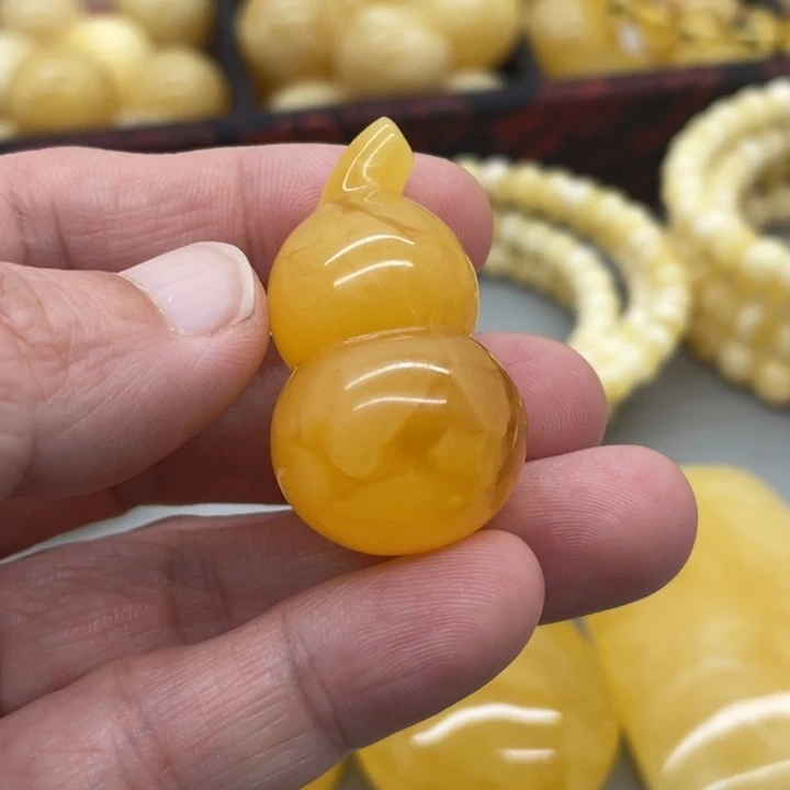 裸石琥珀未镶嵌蜜蜡