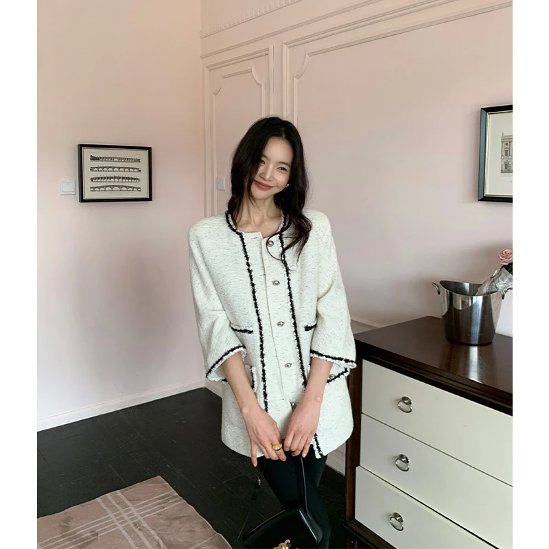 【ALONE SAVOR】时尚气质（no退no换）小众设计感小香风上衣外套P218