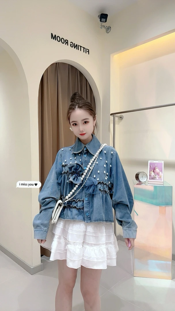 大观欧货重工牛仔外套珍珠减龄牛仔欧韩洋气短款系扣牛仔外套范潮