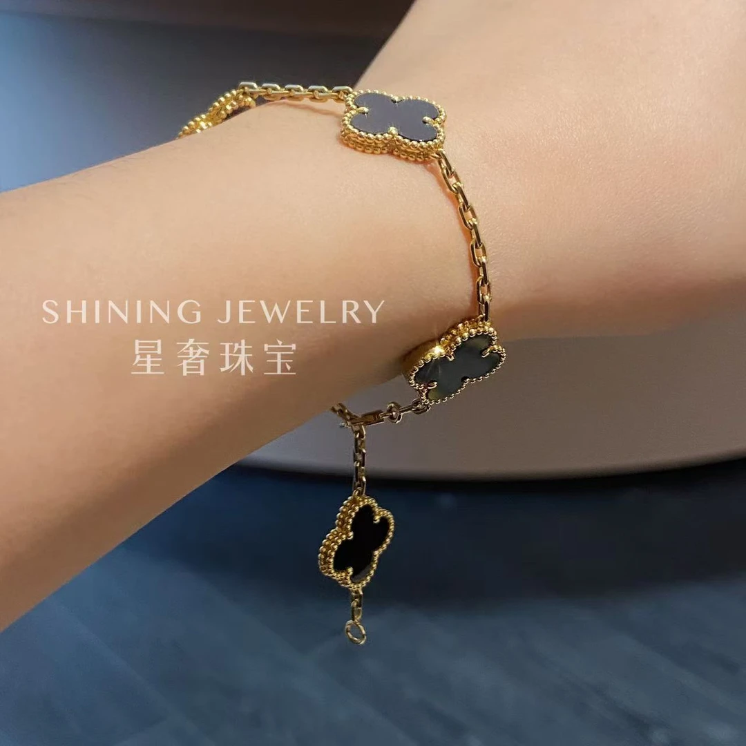 【星辰珠宝】（12克左右）18k金黑玛瑙五花手链