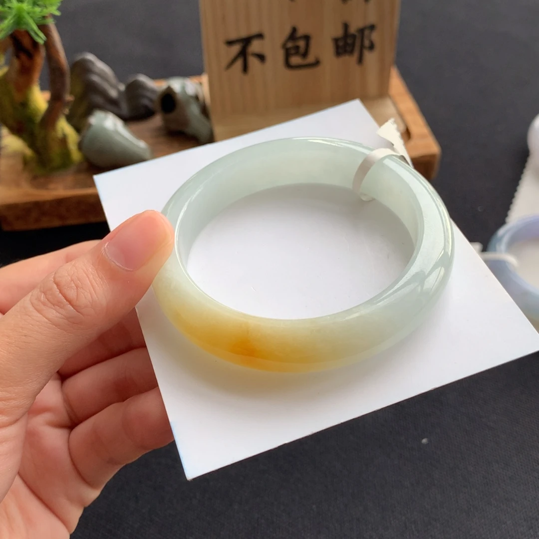 未镶嵌手镯翡翠翡翠