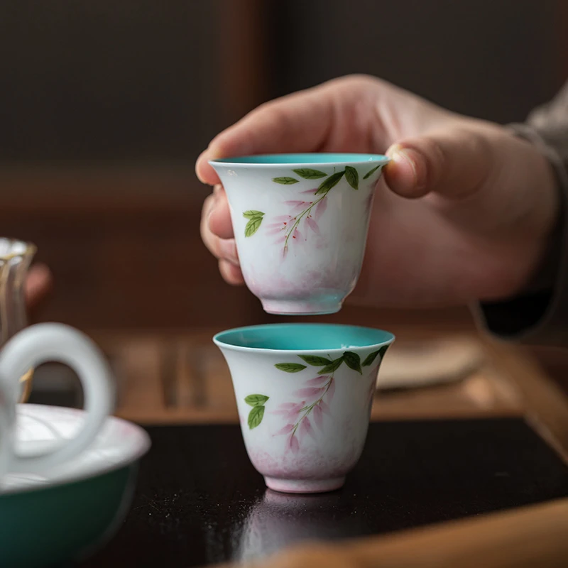 陶瓷纯手绘紫藤花品茗杯主人杯家用精致待客杯子松石绿功夫茶具