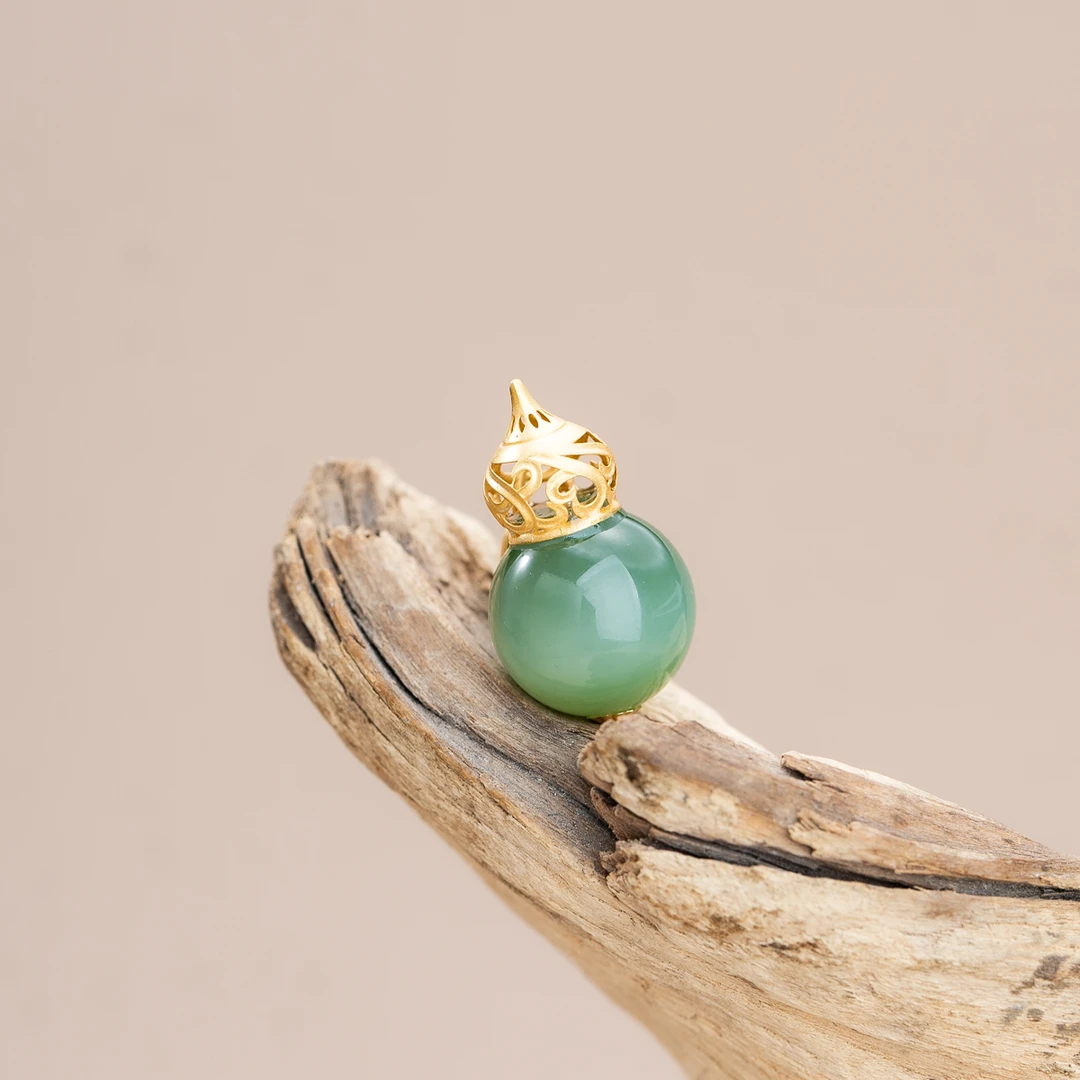 【福意】18K 和田玉碧玉粉青微猫眼11mm+吊坠