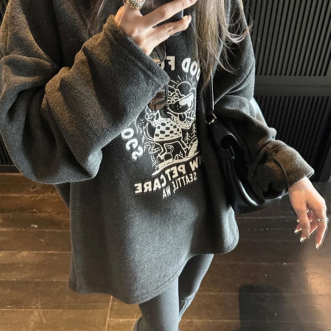 调皮小狗＆毛圈印花软糯慵懒风加绒加厚长袖T恤