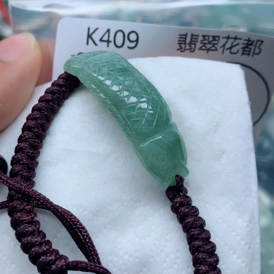 翡翠颈饰未镶嵌手串