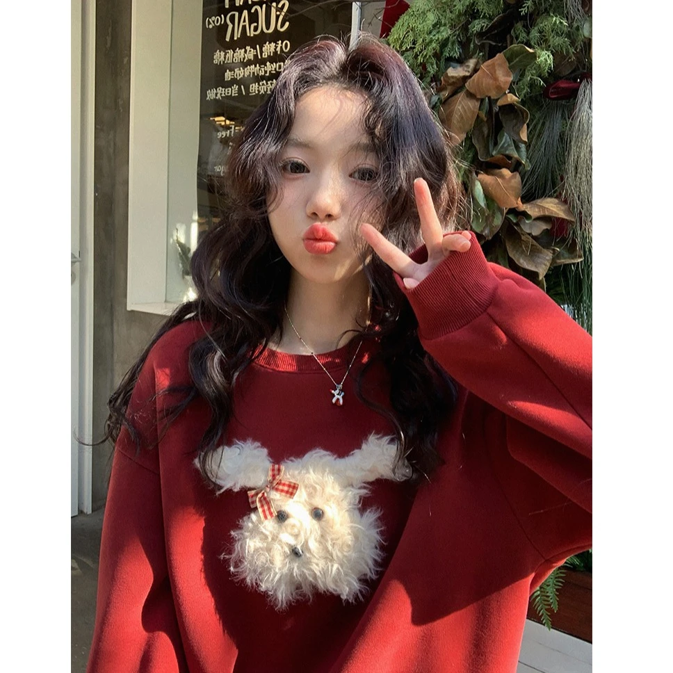 2025新年红衣服大红色450G高克重设计感显瘦加绒毛绒小狗卫衣女冬