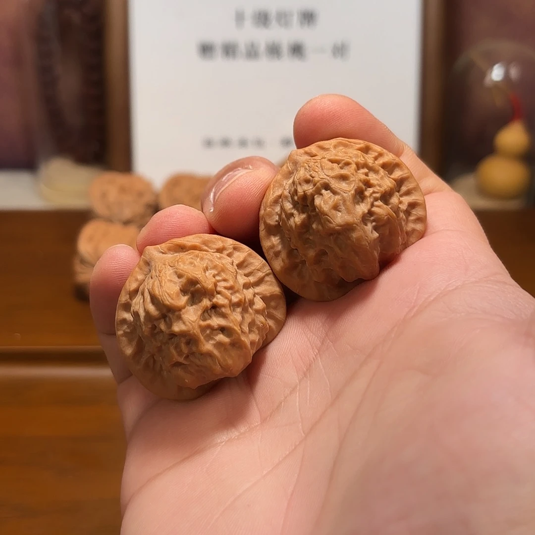 吊坠文玩核桃瓷娃娃