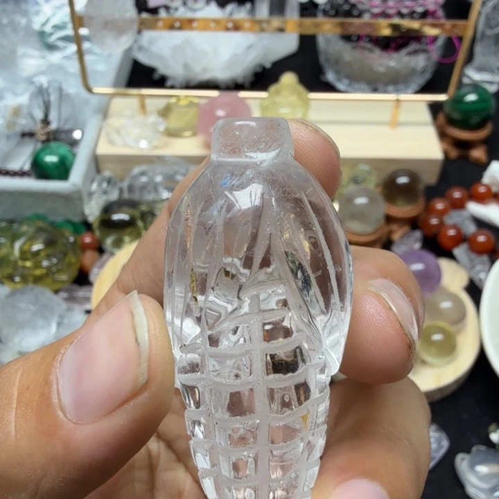 未镶嵌颈饰水晶水晶