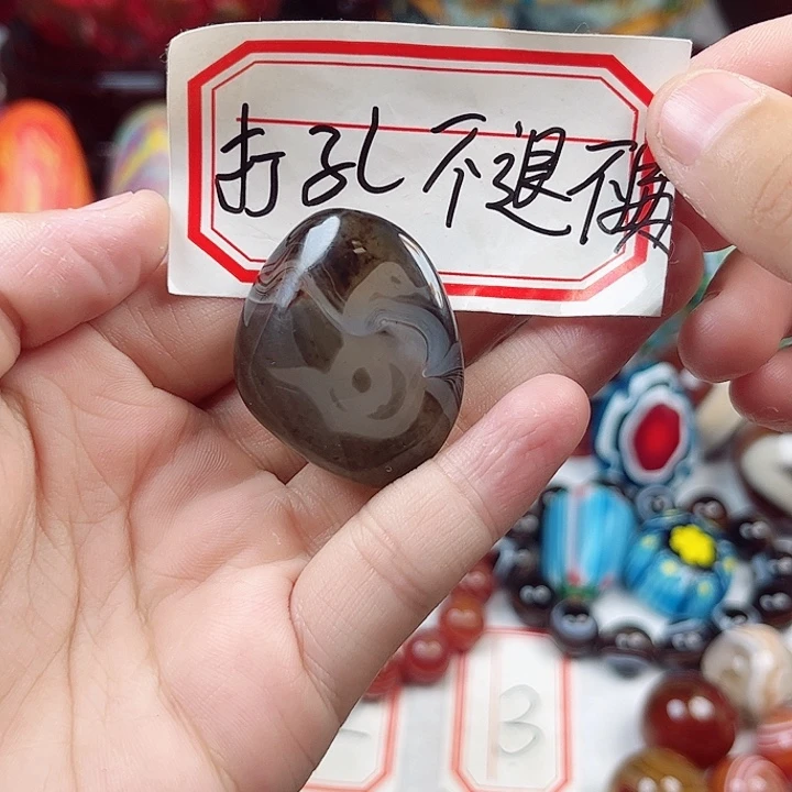 未镶嵌耳饰玛瑙/玉髓
