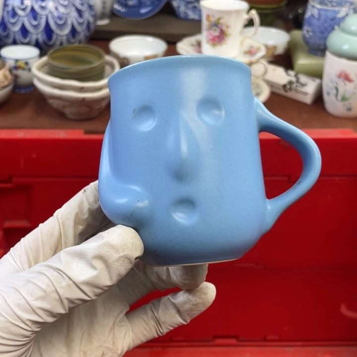 他家瓷器真美…开播了